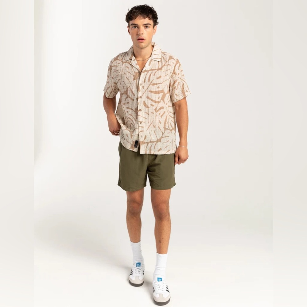 RSQ nylon Green navy Shorts Comfortable Fit - Picture 10 of 16